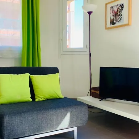 Nice Apt Near The Marina Of Vecchio *