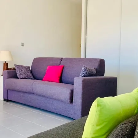 Nice Apt Near The Marina Of Vecchio Apartment *